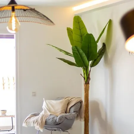 Scandinavian Seaside Retreat: Calahonda Beachfront Sitio de Calahonda